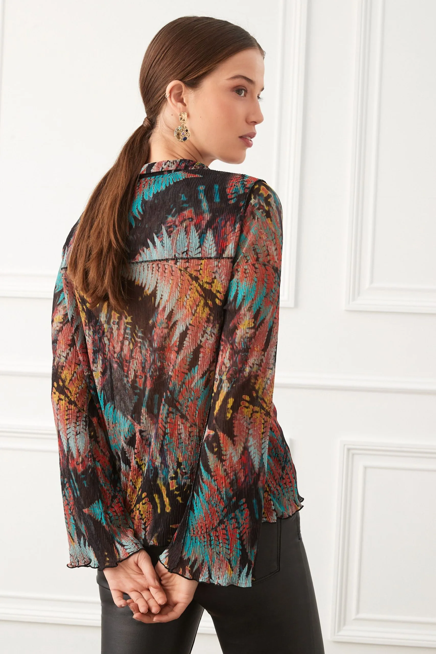 Next Black Fern Print Long Sleeve Crinkle Mesh Corset Detail Blouse 5 Next Black Fern Print Long Sleeve Crinkle Mesh Corset Detail Blouse - Image 3