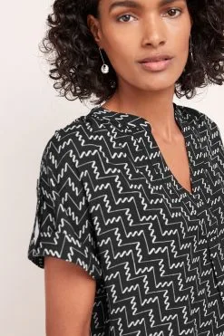 Next Overhead Longline Short Sleeve V-Neck Blouse -Women's Shirts & Blouses Sales C86 941s4